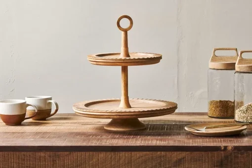 Gavivi Mango Wood Cake Stand