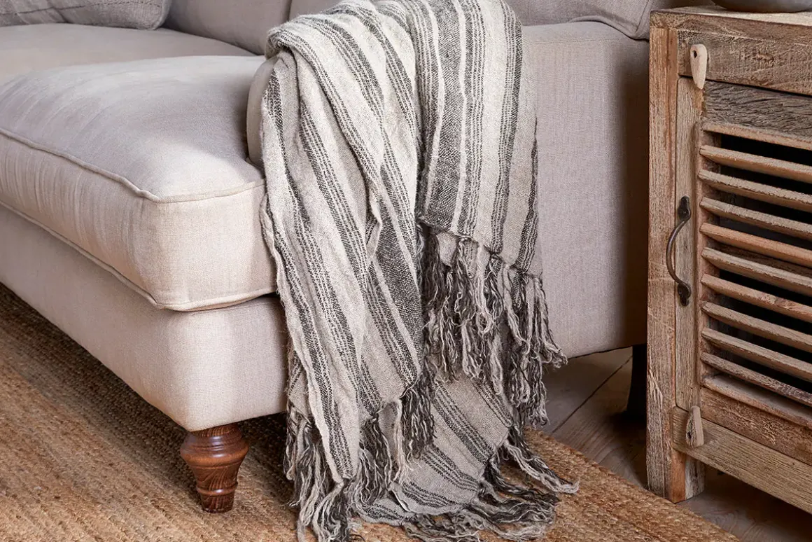 Odisha Linen Throw