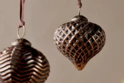 Varu Baubles - Black & Gold - (Set of 4)
