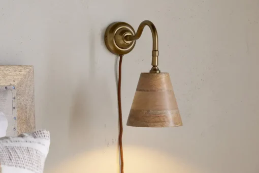 Vattu Mango Wood Plug In Wall Lamp - Natural & Antique Brass